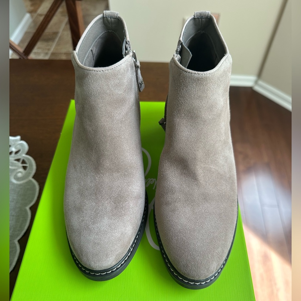 Sam Edelman Pryce Boot, Putty Suede, Size 7.5